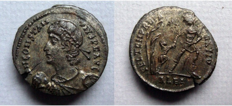 Constantius II - Barbaar wordt uit hut gevoerd Constantinopel !!!!! (F2217)