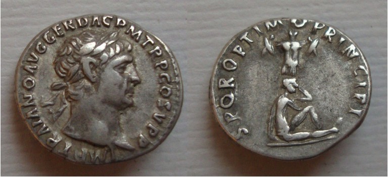 Trajanus- Victory over the Dacians schaars! (D2125)
