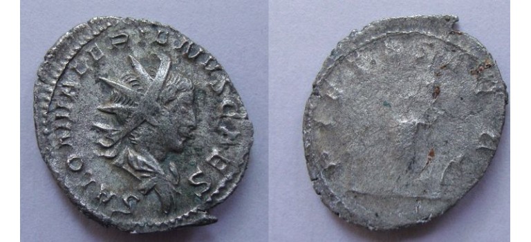 Saloninus  - zeldzame Caesar! PIETAS (S2072)
