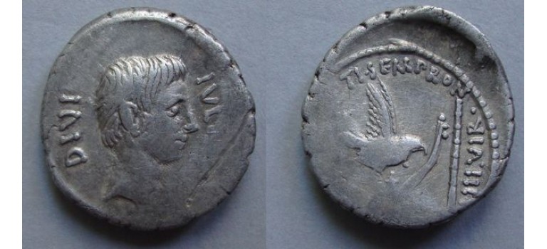 Augustus - denarius Herdenking overwinning op Fulvia! (ME2081)