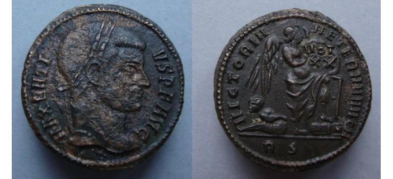 Maxentius - VICTORIA AETERNAE zeldzame halve follis! (JA2015) Maxentius - VICTORIA AETERNAE zeldzame halve follis! (JA2015)