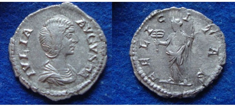 Julia Domna - FELICITAS denarius (AP1973)