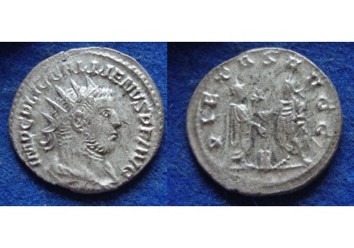 Gallienus - keerzijde met zijn vader Valerianus PIETAS AVGG! (AU1941) Gallienus - keerzijde met zijn vader Valerianus PIETAS AVGG! (AU1941)