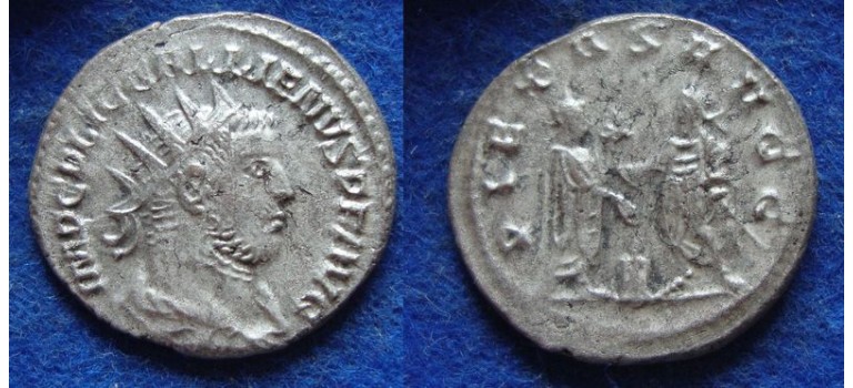 Gallienus  -  keerzijde met zijn vader Valerianus PIETAS AVGG! (AU1941)