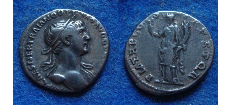 Trajanus - FELICITAS interesting bust type not in RIC (Au1944)
