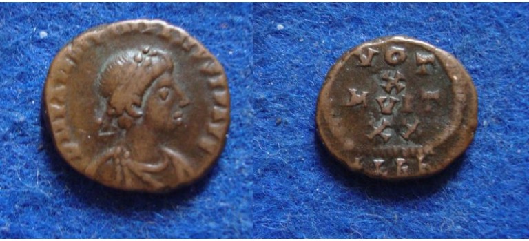 Valentinianus II - VOT X MVLT XX alexandria (JUN1940)