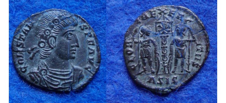 Constans -  soldiers scarce (F1905)