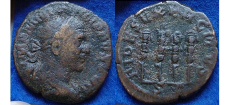 Philippus I - Sestertius 4 Standaards