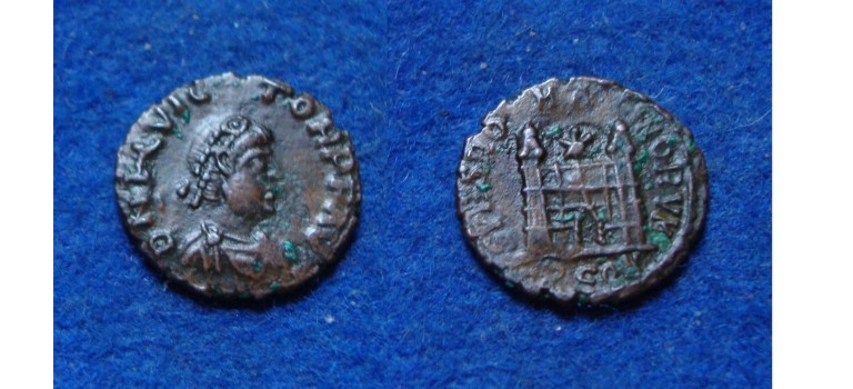 Flavius Victor - Campgate Arles  RARE (ME1656)