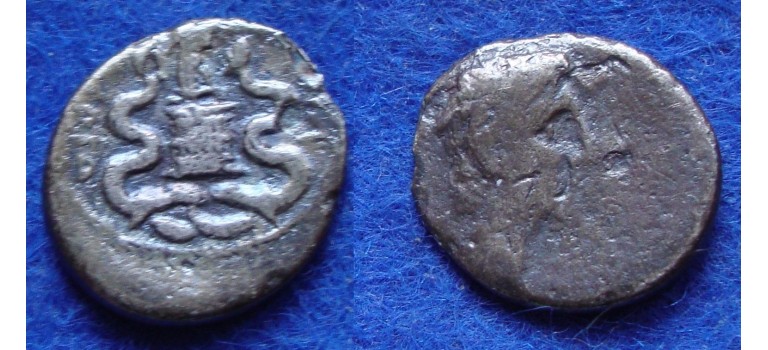 Augustus - quinarius Victoria (JA1838)