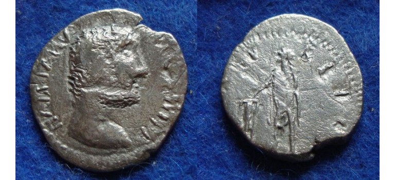 Hadrian  - Barbarous imitation VOTA PVBLICA (O1839)