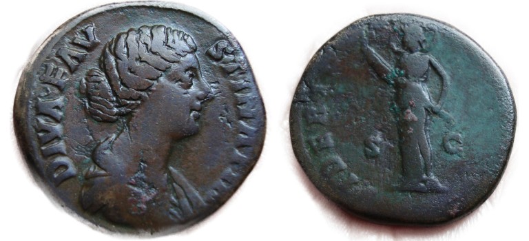 Faustina jr -Sestertius Diana sarce! (Au1769)