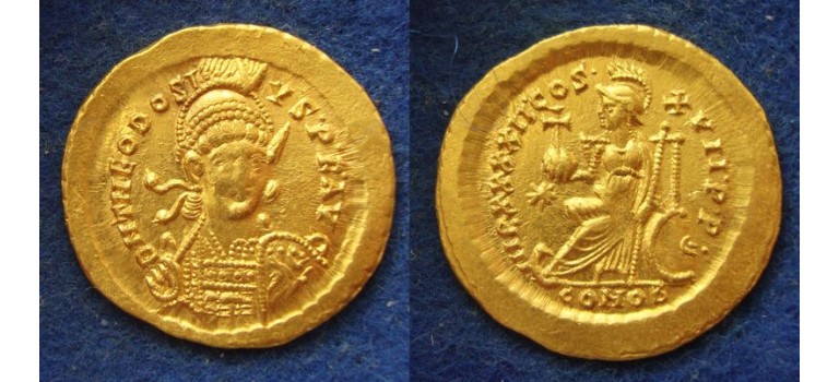 Theodosius II - SOLIDUS GOLD Constantinopolis (S1948)
