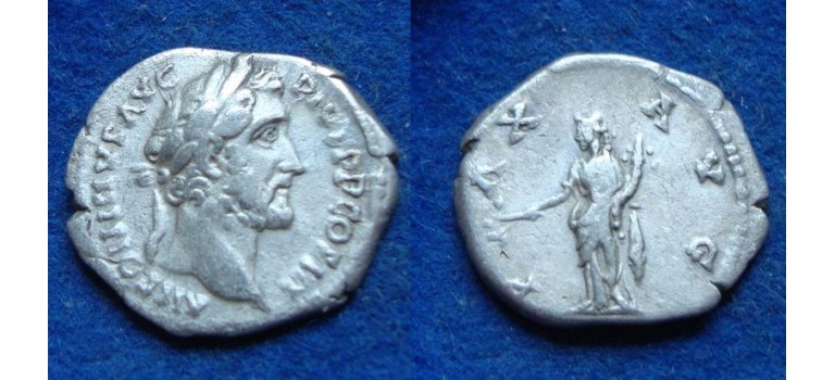 Antoninus Pius- denarius PAX (S1956) Antoninus Pius- denarius PAX (S1956)