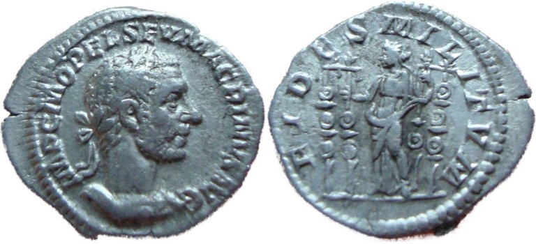 Macrinus - denarius Fides schaars  (S1733)