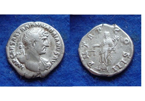 Hadrianus  -  AEQUITAS denarius mooie buste! (JA1802)