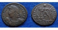 Constantius II - FEL TEMP keizer met twee barbaren schaars (JUL1705)