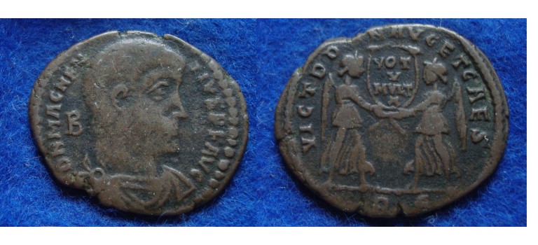 Magnentius -  VICTORIES ROME scarce (JUL1703