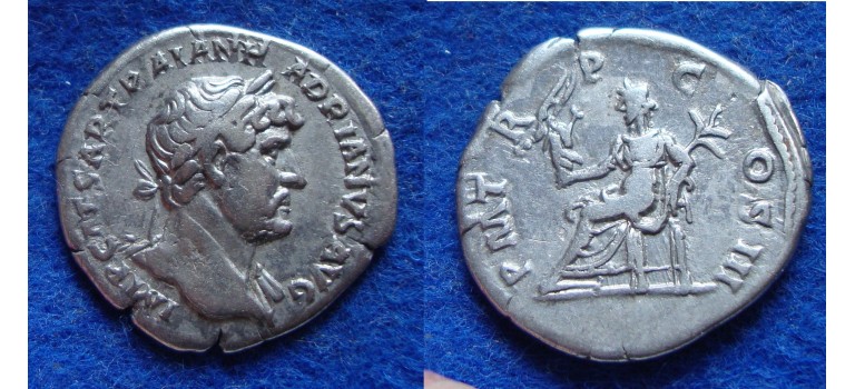 Hadrian  - PAX with victory (Au1704)