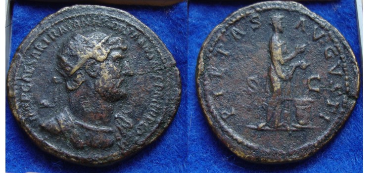 Hadrian  - DUPONDIUS Pietas (AP1708)