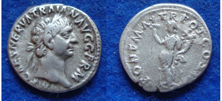 Trajanus- denarius Felicitas early portrait! (ME1708)