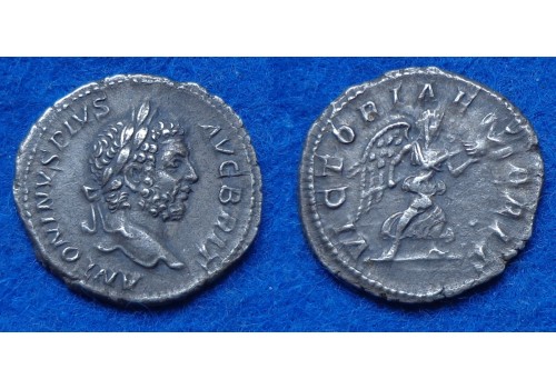 Caracalla - Denarius VICTORIAE BRIT overwinning op de Britten!  (F1704)