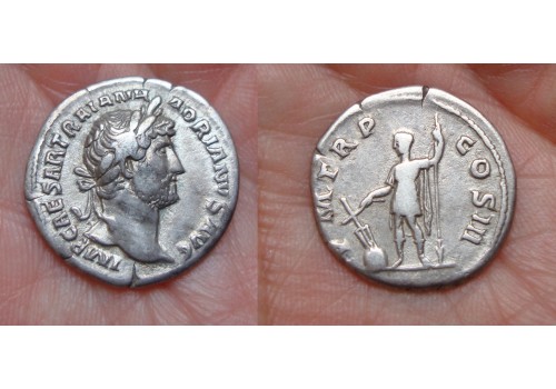 Hadrianus  - keizer in militaire uitrusting  (JU1606)
