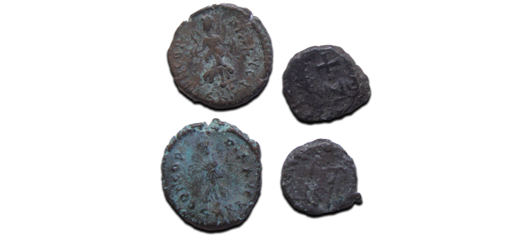 4 roman minima (AP2556)