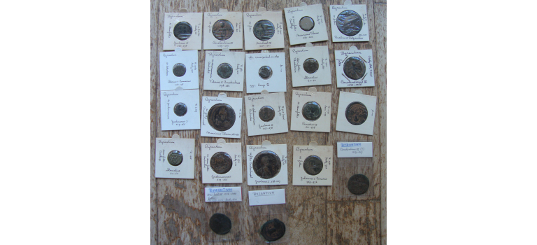 Collectie van 22 Byzantijne munten (AU25131)