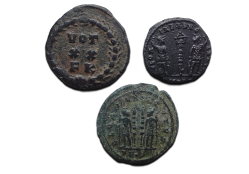 3 romeinse munten (AU2669) 3 romeinse munten (AU2669)