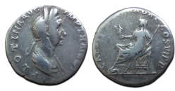 Plotina -  denarius Vesta ZEER ZELDZAAM! (AU2692)