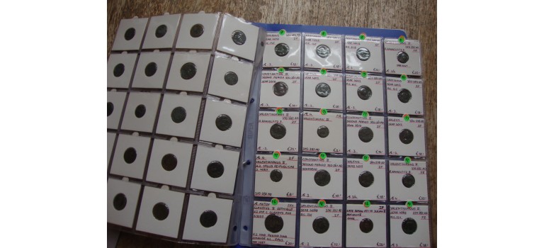 Verzameling van 45 romeinse munten! (N2596)