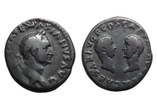Vespasianus  - denarius Dynastische uitgave met Titus en Domitianus zeldzaam! (JA26146)