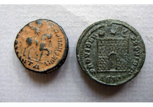 2  romeinse munten: Arcadius en Constantius II  (JUN2267)