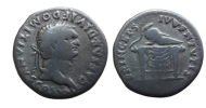 Domitianus - denarius Princeps Ivvenvtis troon met helm (ME2647)