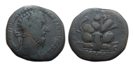 Marcus Aurelius - SESTERTIUS  victory over Sarmatians (N2518)
