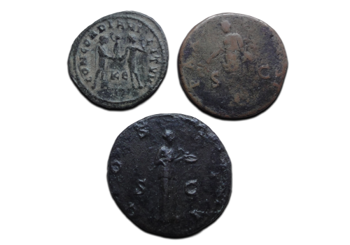Aanbieding -  Titus, Hadrianus en Maximianus (O2677)