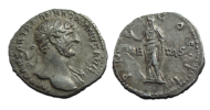 Hadrianus  -  Pietas denarius, zeldzaam portret (S2574)