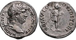 Hadrianus  - ROMULUS stichter van Rome  denarius  (S2608)