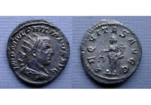 Philippus I - AEQVITAS (AU22117) Philippus I - AEQVITAS (AU22117)
