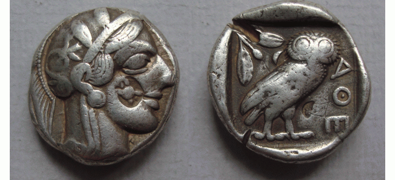 Griekse zilveren Tetradrachme met uiltje (02011)