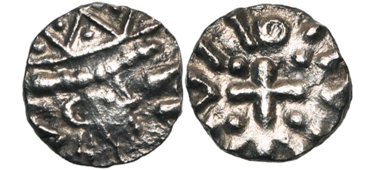 Zilveren Sceatta, de oudste Nederlandse munt uit Dorestad, buste met kroon, Radboud? (O2277)