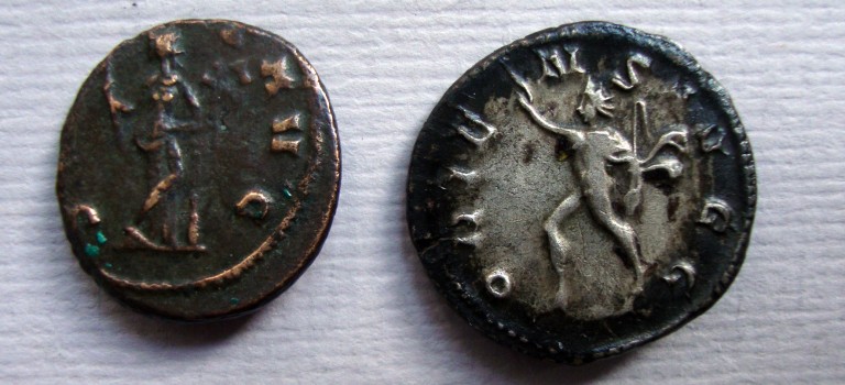 2 romeinse munten:  Valerianus I, Claudius II (S2226)