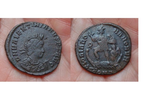 Valentinianus II - keizer op gallei (A74)
