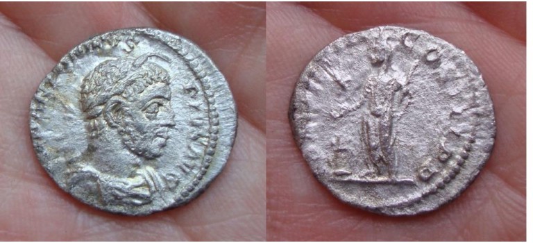 Elagabal - sacrificing priest (1025)