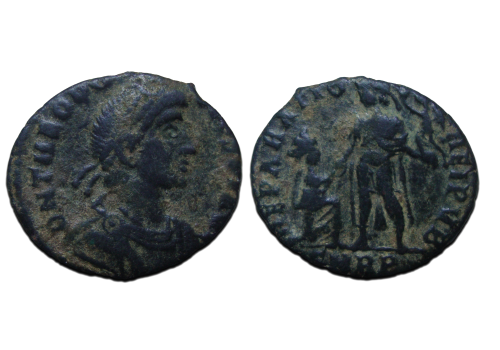 Theodosius I - Keizer met knielende vrouw ROME (AU23110)