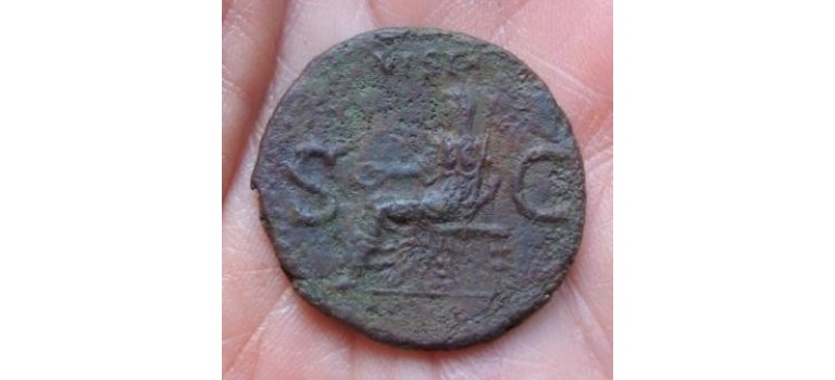 Caligula - Vesta BEAUTIFULL PORTRAIT (440)