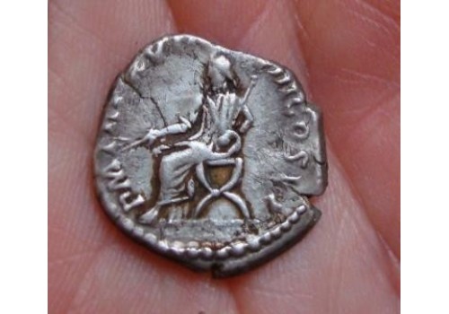 Commodus denarius keizer in toga op curulische stoel!!!!!! (496)