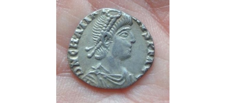 Gratian- siliqua VRBS ROMA scarce