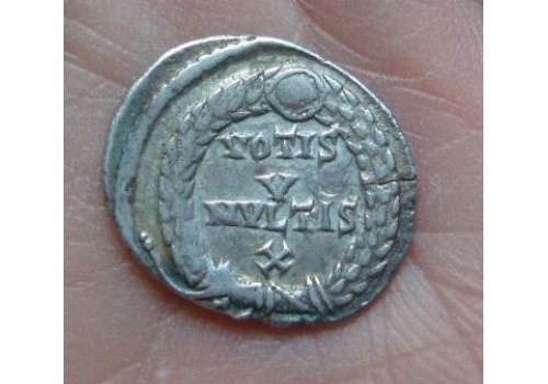 Julianus II - SILIQUA ZILVER VOTIS V MVLTIS X! (451)